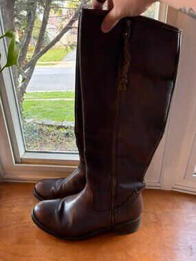Steve Madden Brown Riding Boots